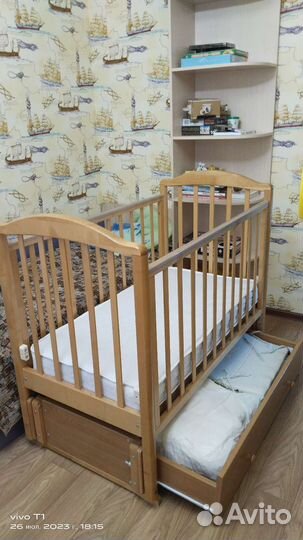 Продам детскую кроватку