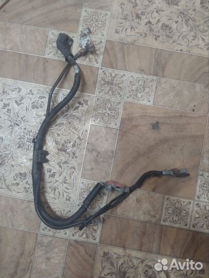 Клеммы плюс и минус subaru tribeca