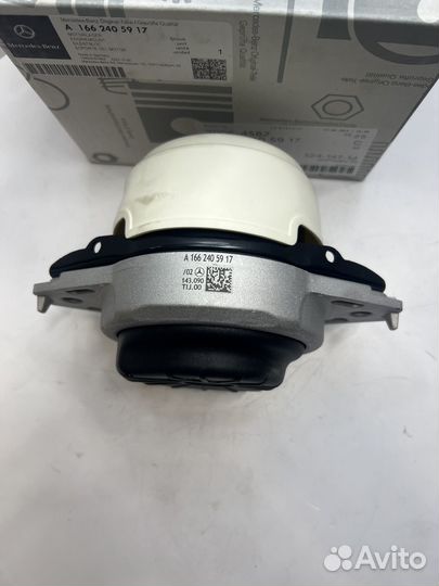 Подушка двигателя правая Mercedes GLE A1662405917