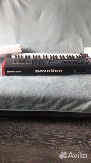 Синтезатор novation Impulse 49 со стойкой
