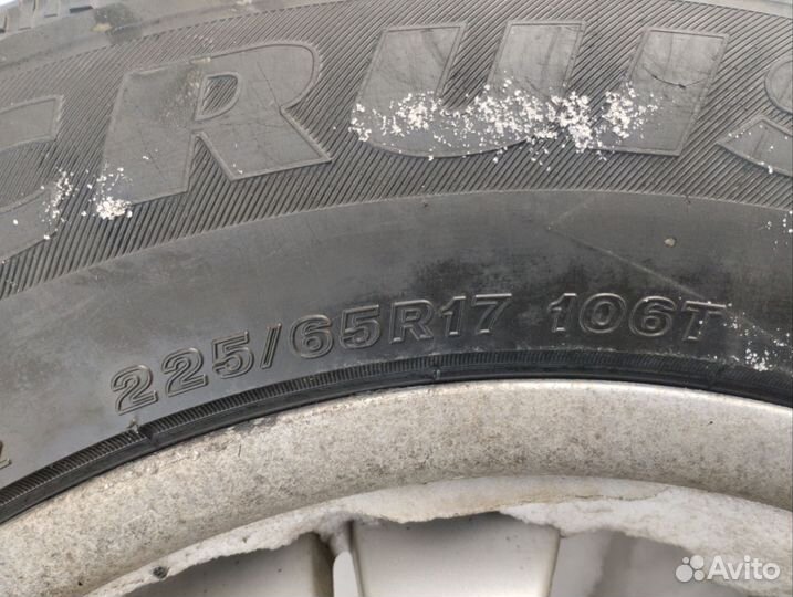 Bridgestone Ice Cruiser 7000 225/65 R17 106