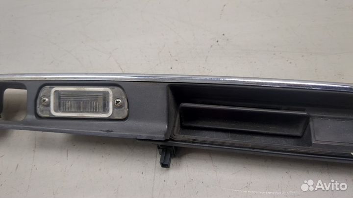 Подсветка номера Mercedes ML W164, 2008