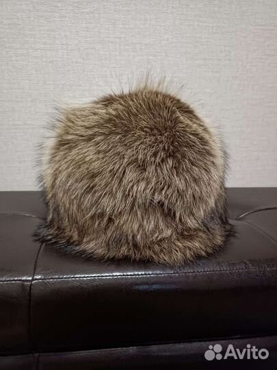 Шапка женская из енота