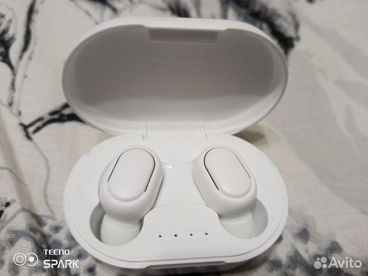 Беспроводные наушники