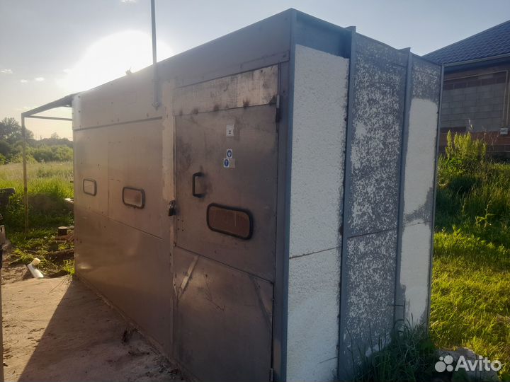 Вагончик бытовка металлическая