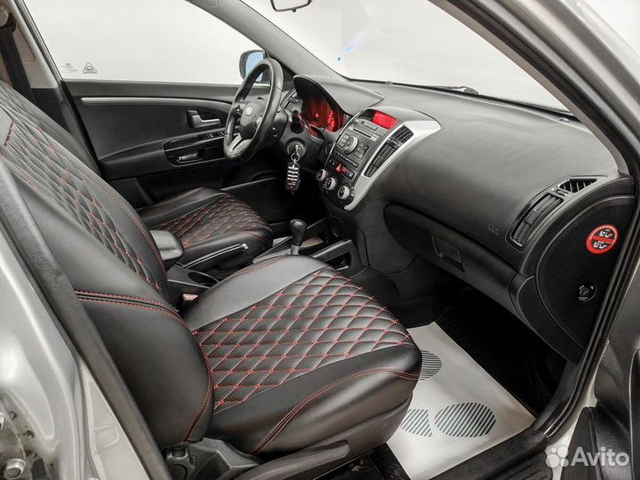 Kia Ceed 1.6 AT, 2011, 205 153 км