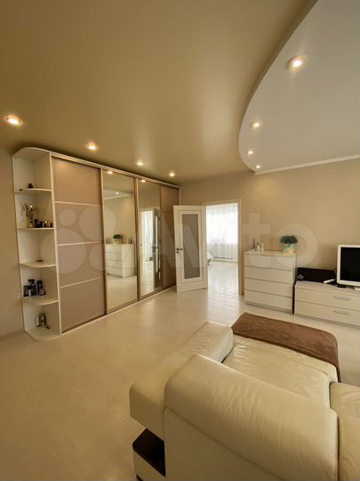 2-к. квартира, 75 м², 9/9 эт.