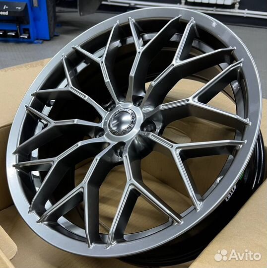 Диски на BMW бмв 7 серии G11 R19