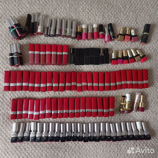 Помады, блески Dior, Clarins, Chanel