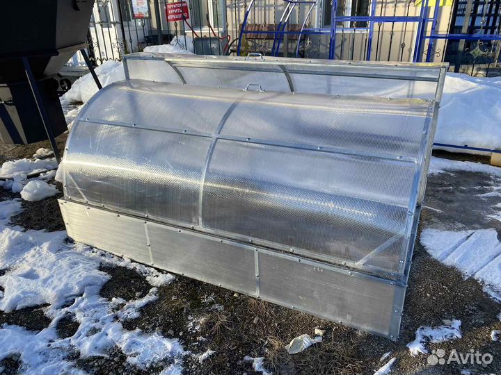 Теплицы на Бору