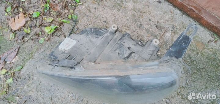 Фара калина передняя левая
