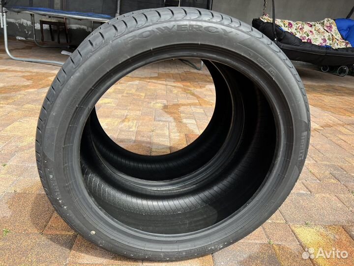 Pirelli Powergy 235/40 R18