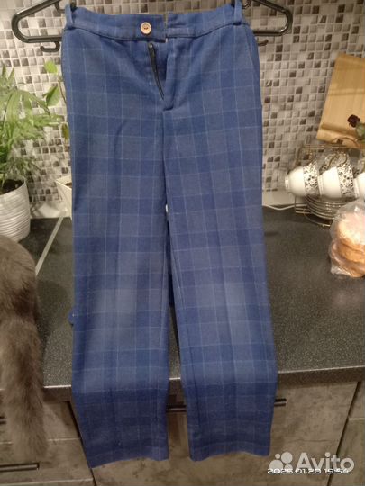 Школьный костюм (жилетка и брюки) для мальчика