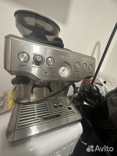 Кофемашина кофеварка bork c 804
