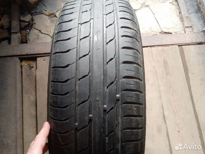 Nokian Tyres Hakka Blue 195/65 R15