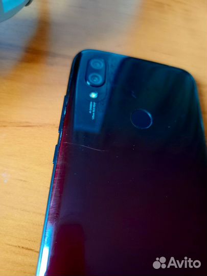 Xiaomi Redmi 7, 3/32 ГБ