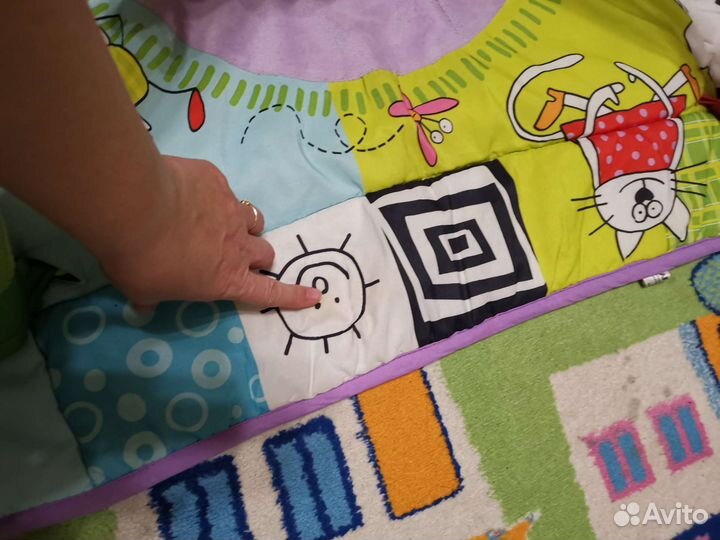 Развивающий коврик taf toys