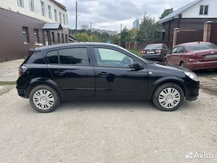 Opel Astra 1.6 МТ, 2008, 230 000 км