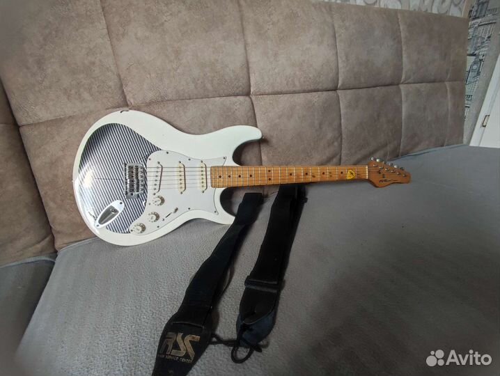 Электро гитара