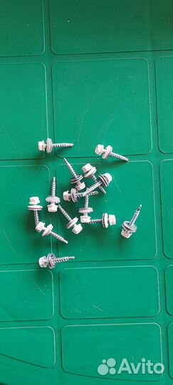 Саморез кровельный 4.8*29 белый