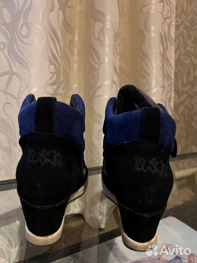 Ботильоны Ash 39р