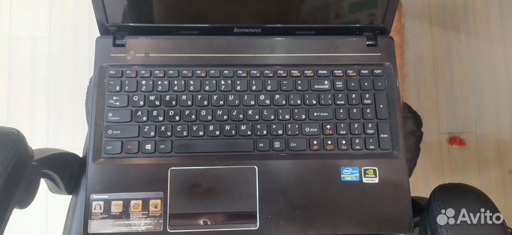 Ноутбук lenovo