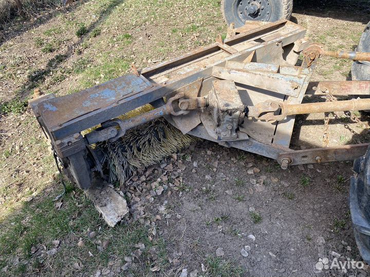 Щетка на т 25