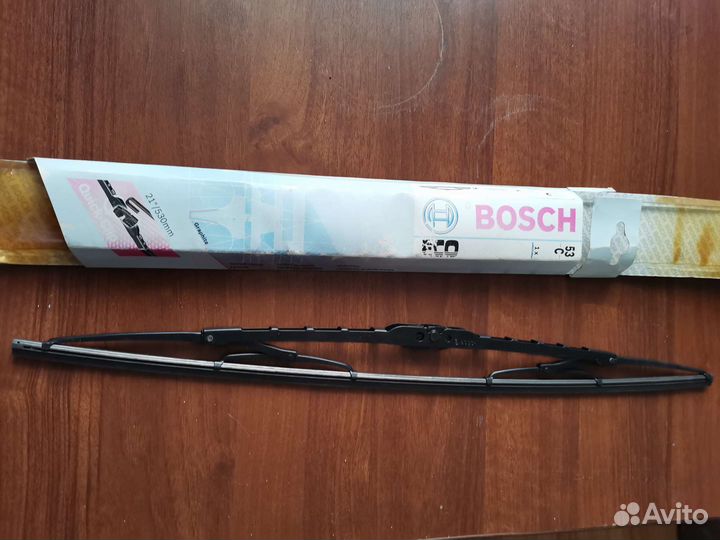 Щетка стеклоочистителя каркасная Bosch 530мм