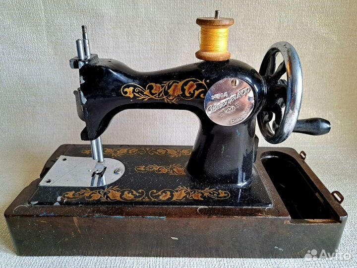 Детские швейные машинки СССР