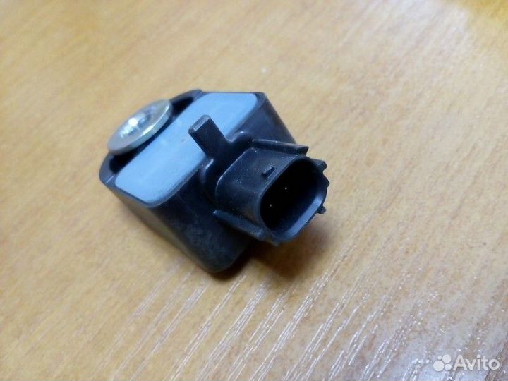 Датчик AIR BAG Toyota Land Cruiser 200 1vdftv 2008