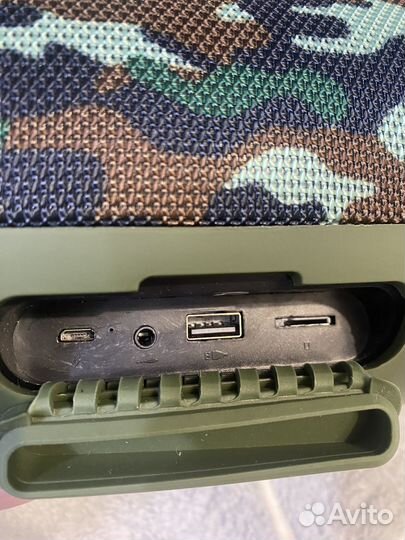 Колонка JBL booms box