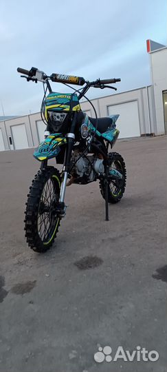 Regulmoto seven 125