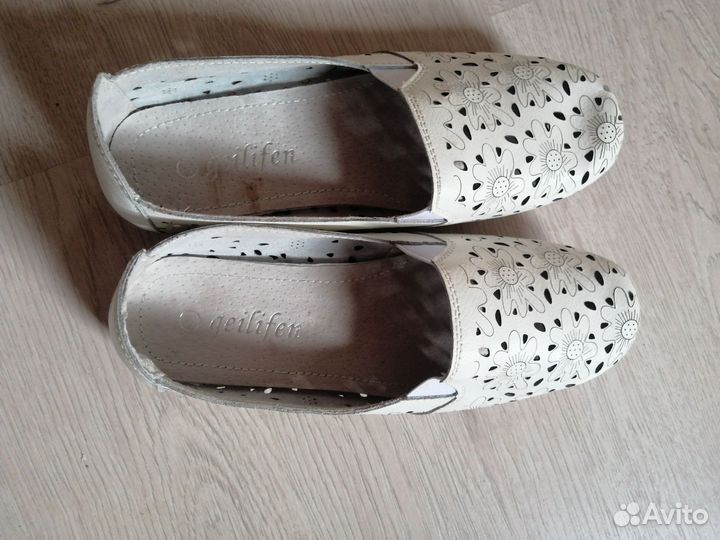 Ботинки детские, туфли женские