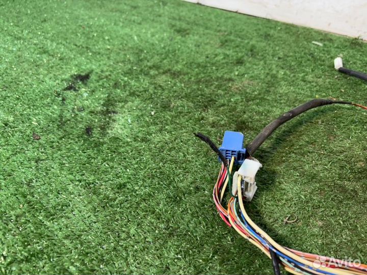 Проводка двери передняя правая Lexus Rx330 2003