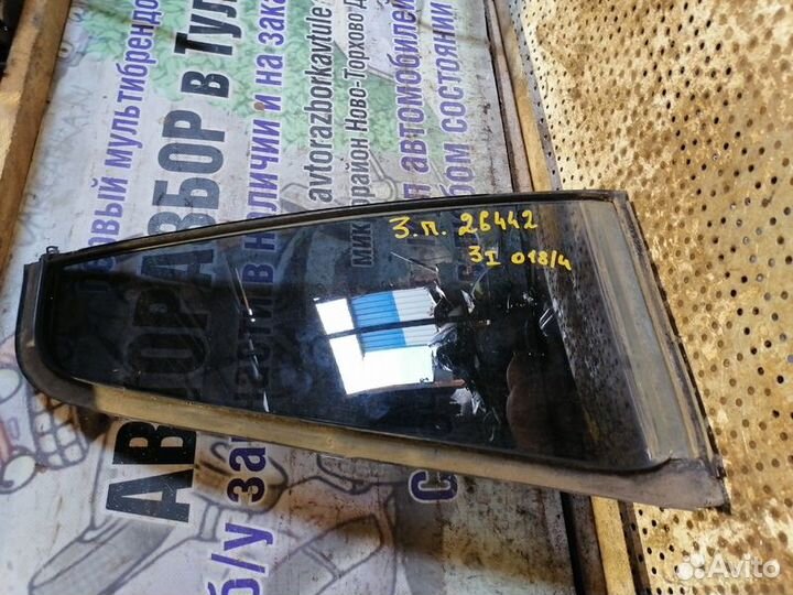 Стекло заднее правое глухое Kia Sportage 1 2.0 16v