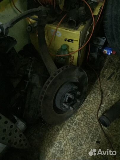 Поворотный кулак мерседес мл 164 6.3 амг