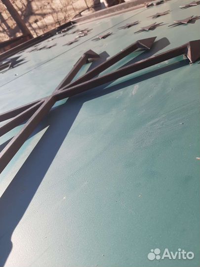 Ворота гаражные металлические