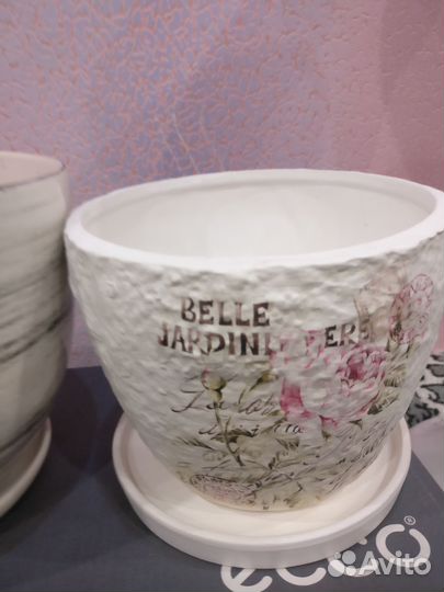 Кашпо -горшок для цветов