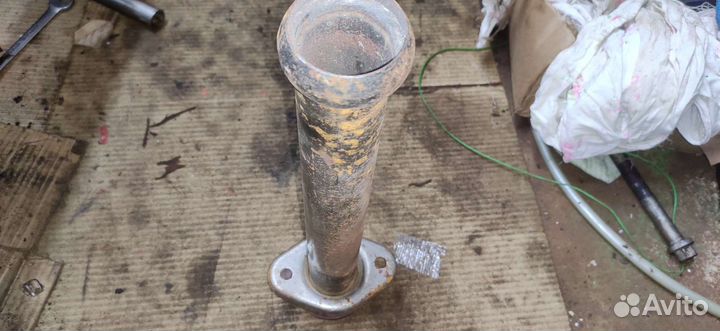 Вставка вместо катализатора на ниву