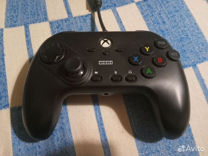 Hori Fighting Commander octa