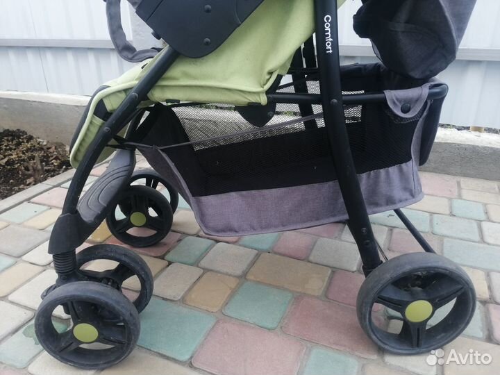 Продам прогулочную детскую коляску