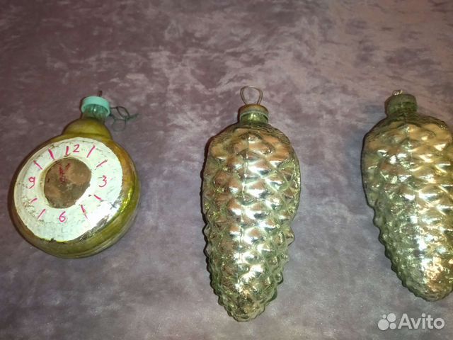 Елочные игрушки СССР. Часы, шишки
