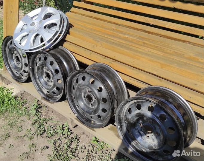 Оригинальные диски Kia, Huyndai R15, с колпаками