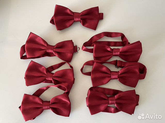 Бабочка бордовая