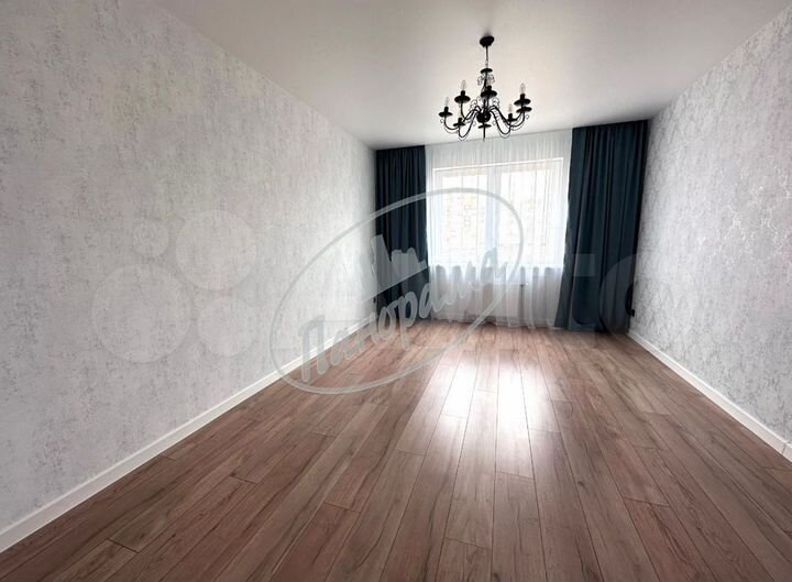 2-к. квартира, 57 м², 4/10 эт.