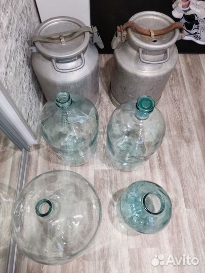 Бутыли стеклянные 10, 20, 30 л. Бидоны/фляги 40 л