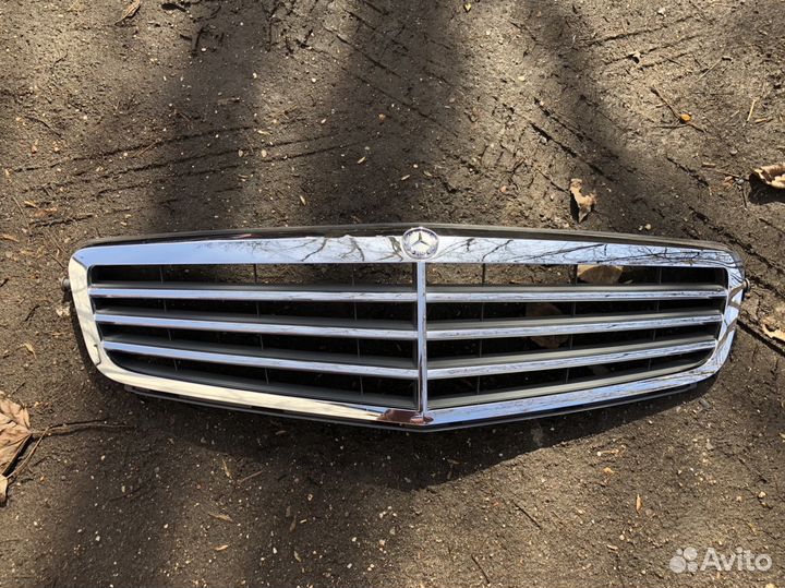 Мерседес C 204 решётка