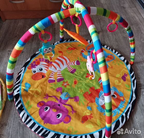 Развивающий коврик