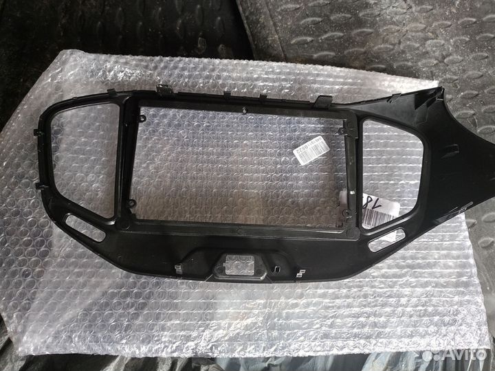 Переходная рамка LADA vesta