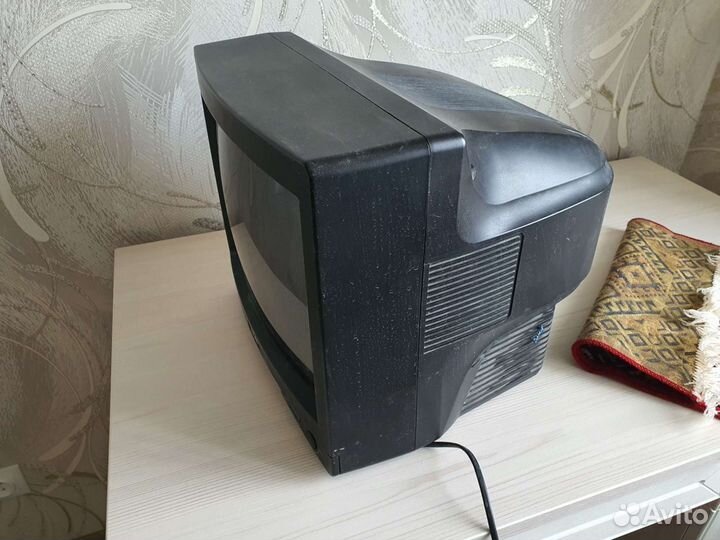 Телевизор akai